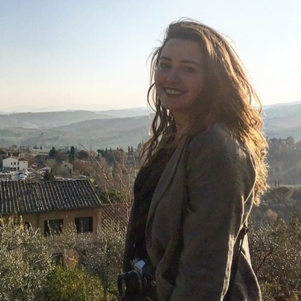 Meet your Posher, Caroline